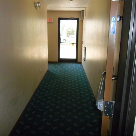 Super 8 By Wyndham Chadron Ne Hotel Buitenkant foto