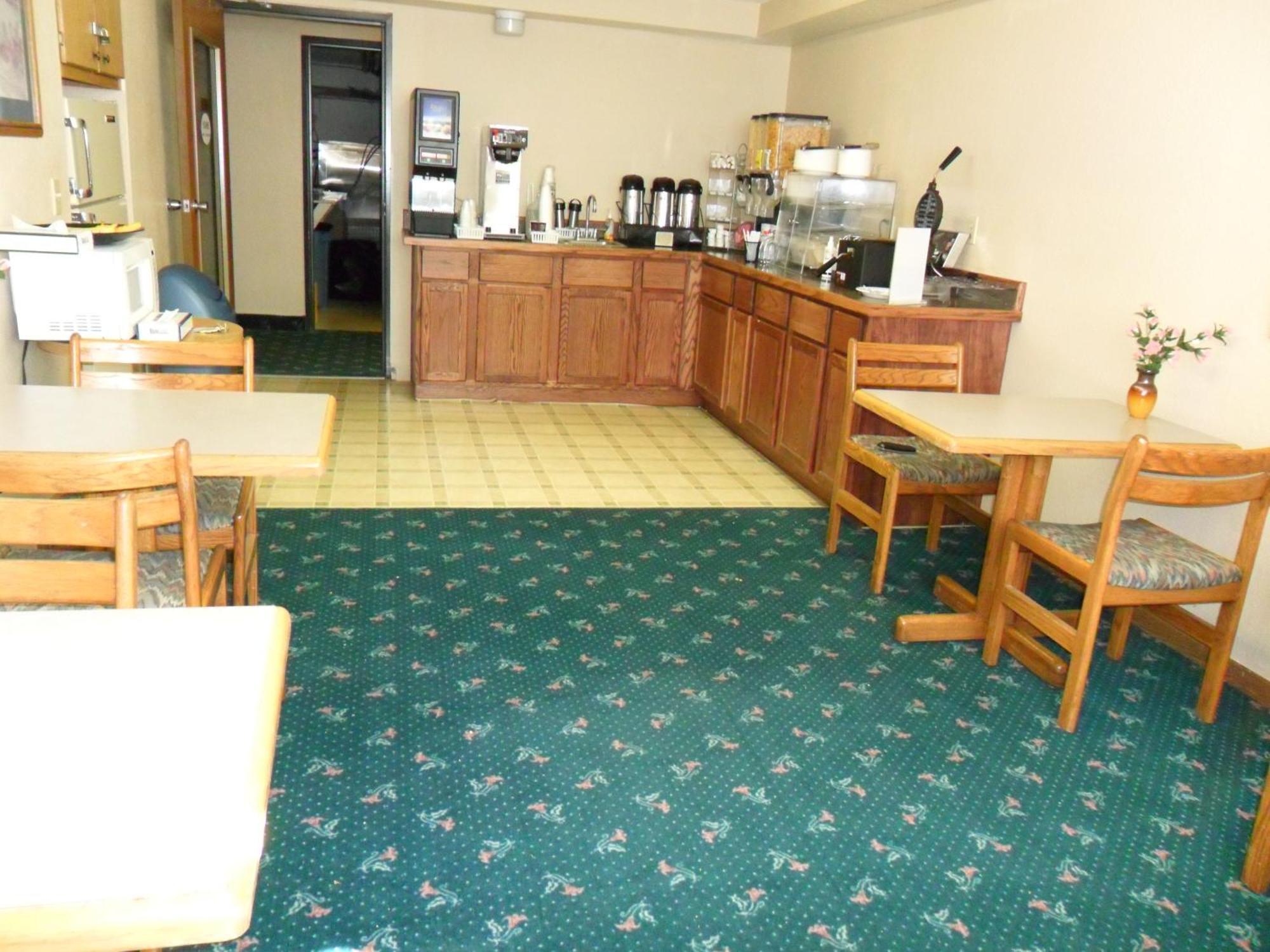 Super 8 By Wyndham Chadron Ne Hotel Buitenkant foto