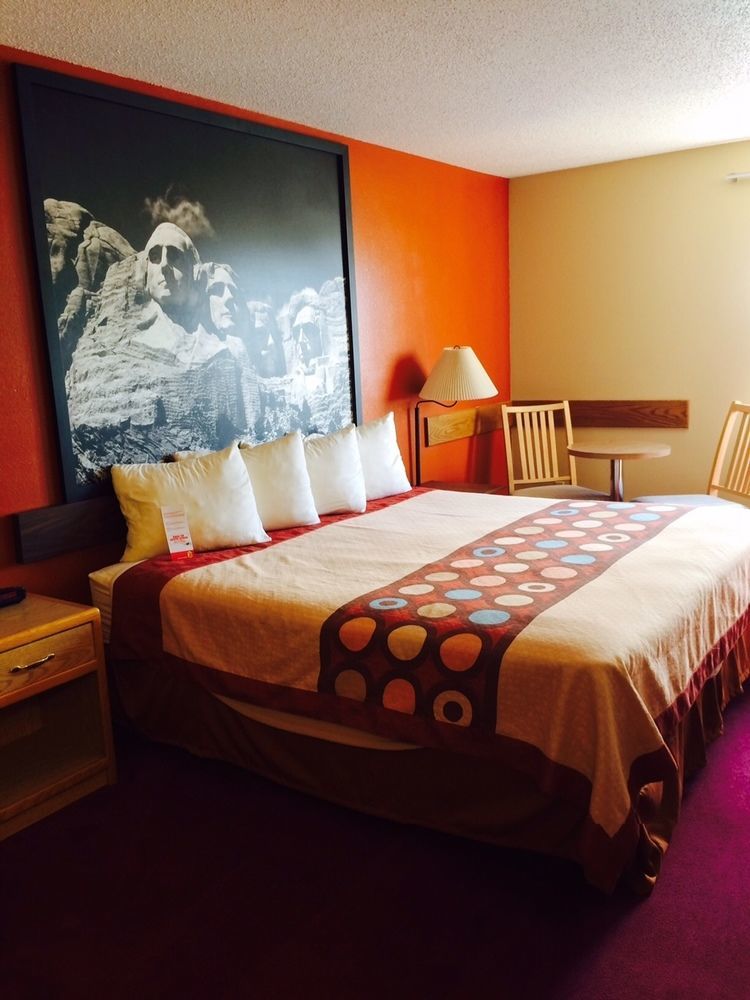 Super 8 By Wyndham Chadron Ne Hotel Buitenkant foto