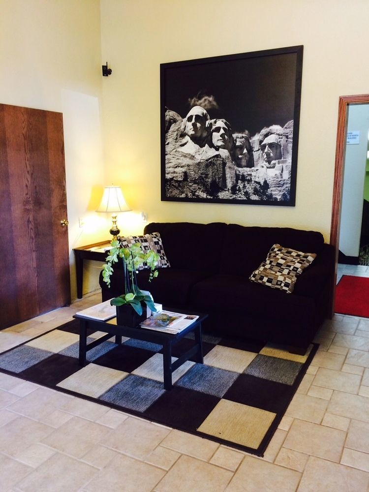 Super 8 By Wyndham Chadron Ne Hotel Buitenkant foto